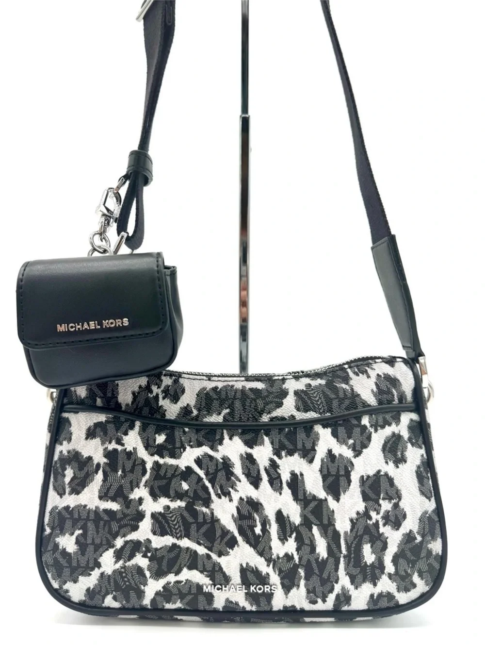 Michael Kors Jet Set Medium Leopard Logo Crossbody Bag W Case for Apple AirPods - Picture 2 of 8
